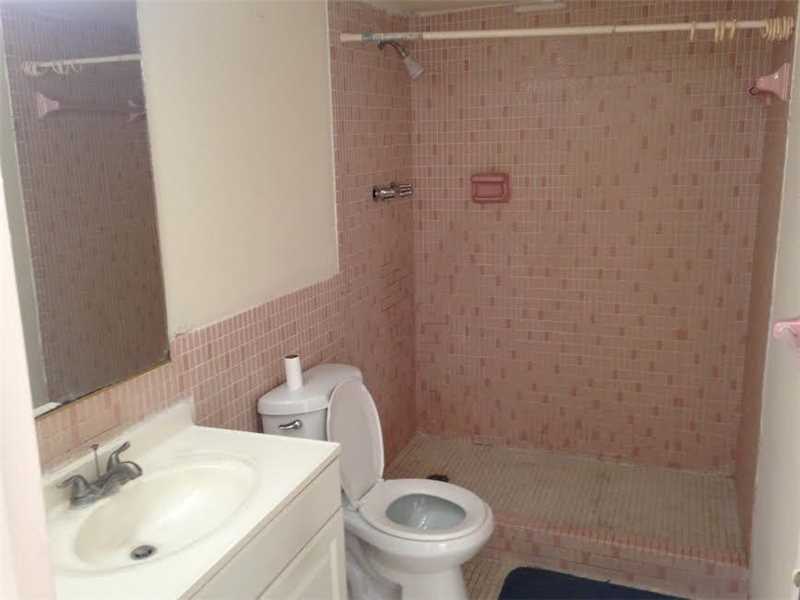 1304 Northeast 191 St, Miami, FL 33179
