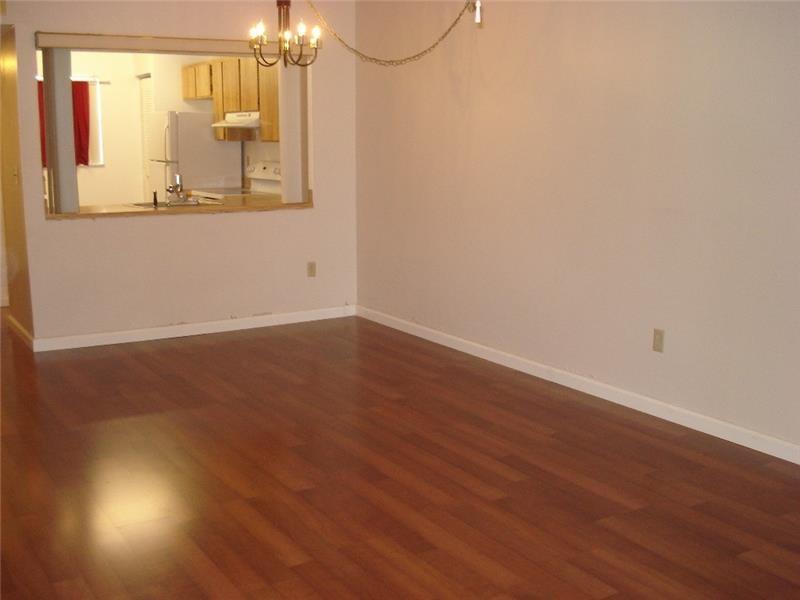 925 Northeast 209th St, Miami, FL 33179