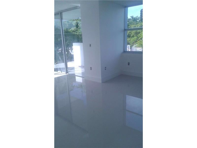 1200 Northeast Miami Gardens Dr, North Miami Beach, FL 33179