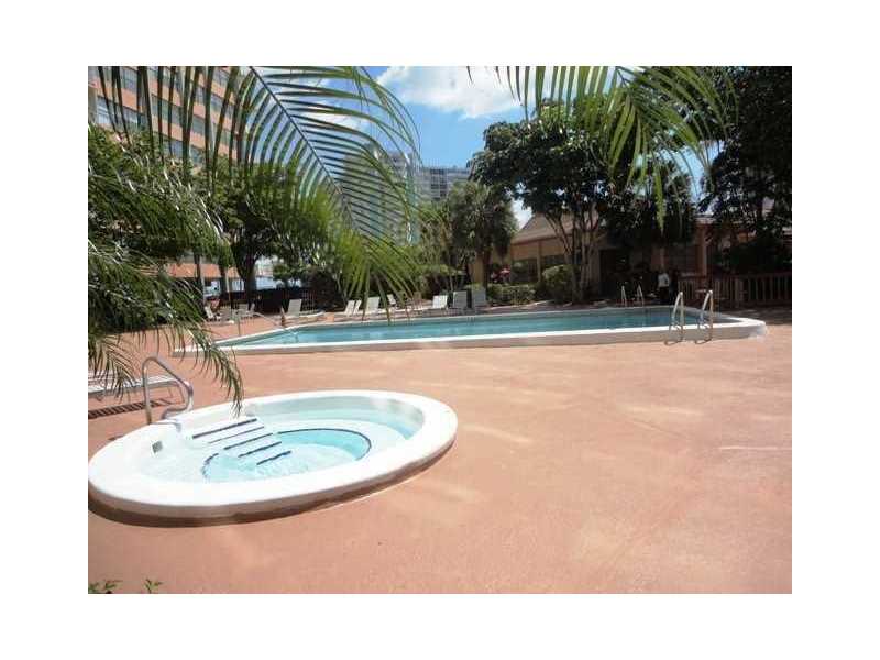 1200 Northeast Miami Gardens Dr, Miami, FL 33179