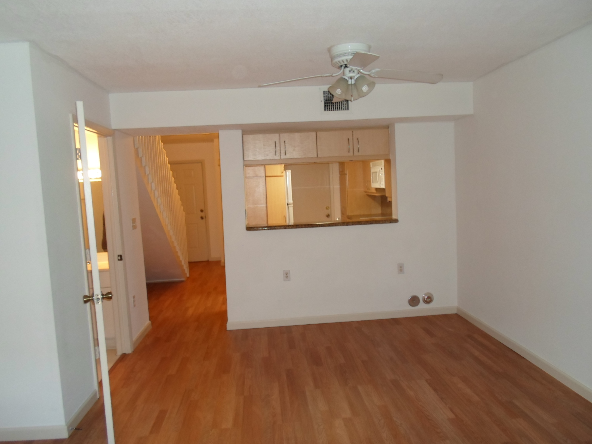 20824 san simeon way, Miami, FL 33179