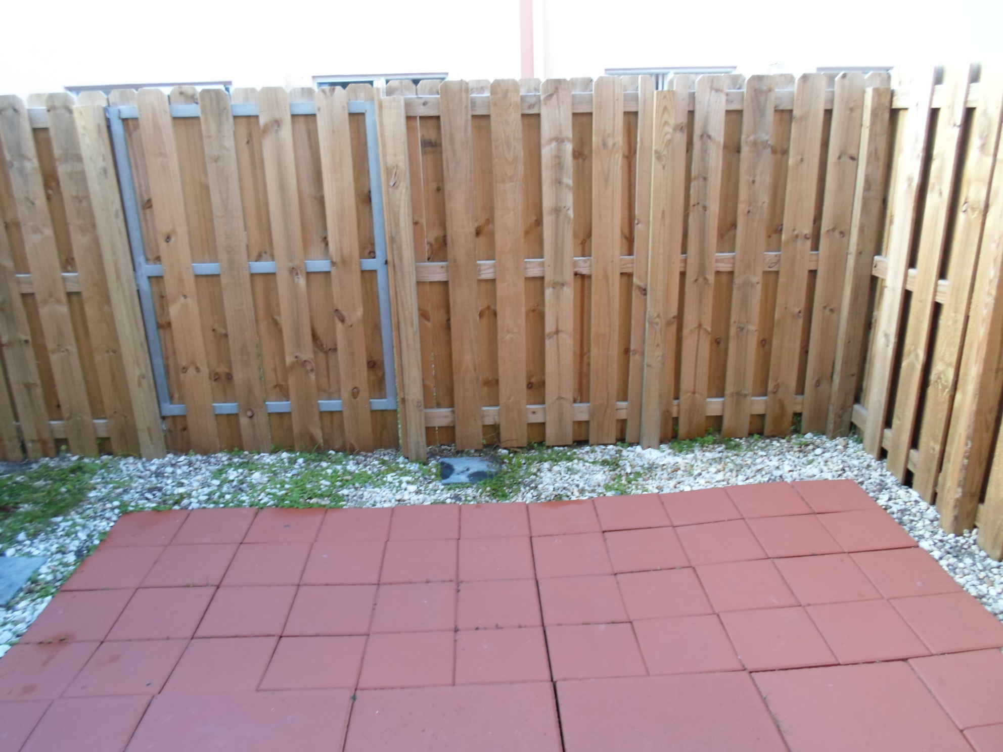 20824 san simeon way, Miami, FL 33179