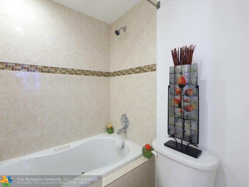 1351 NE Miami Gardens Dr 1505E, North Miami Beach, FL 33179