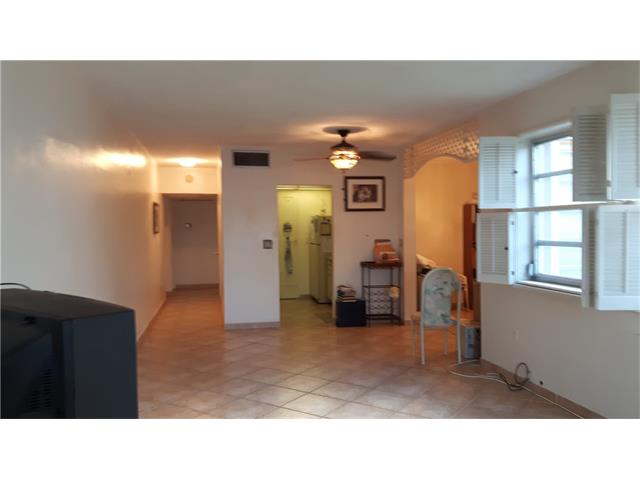 19001 NE 2ND AVE #1401, Miami, FL 33179
