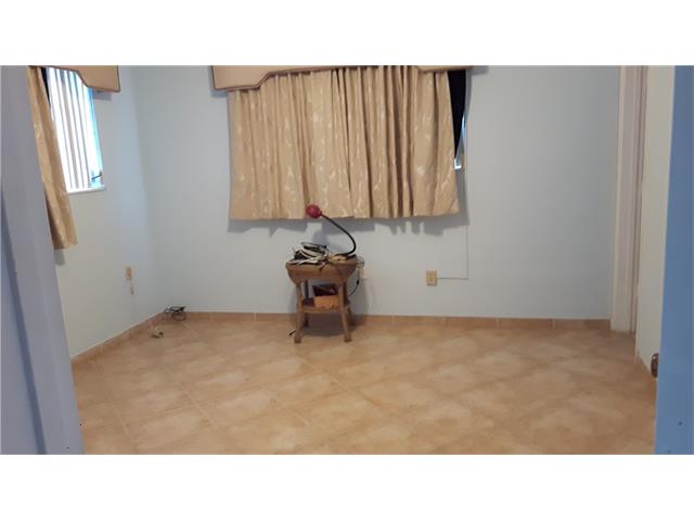 19001 NE 2ND AVE #1401, Miami, FL 33179