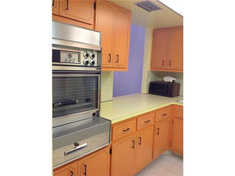 1301 Northeast Miami Gardens Dr, Miami, FL 33179
