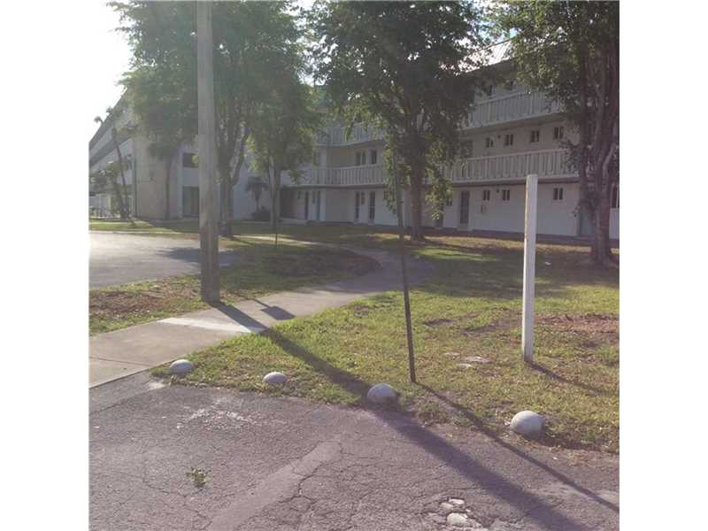 1100 Northeast 191st St, North Miami Beach, FL 33179