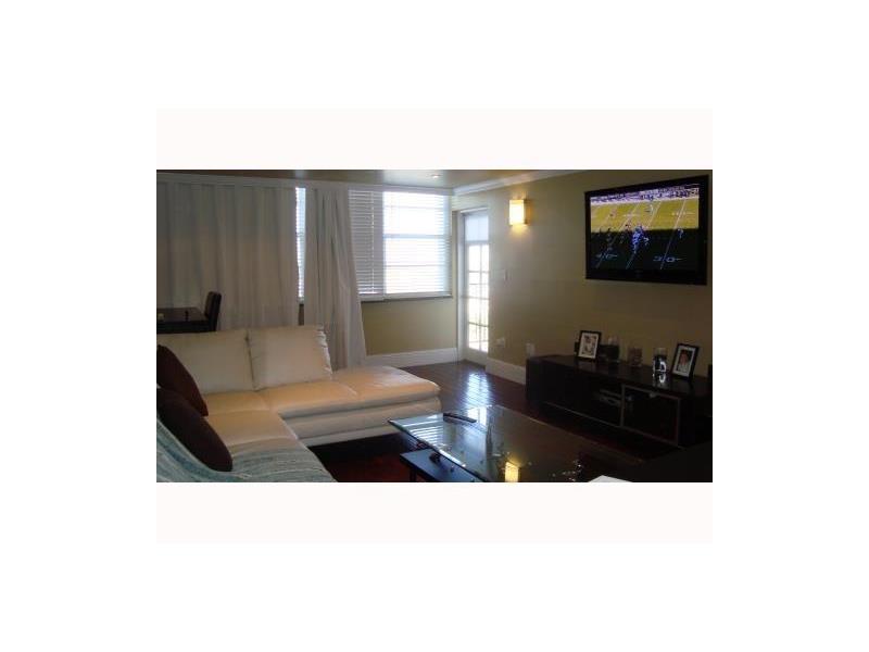 1351Miami Gardens, North Miami Beach, FL 33179
