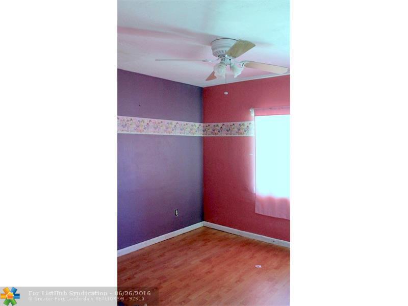 20800 NE Miami Ct, Miami, FL 33179