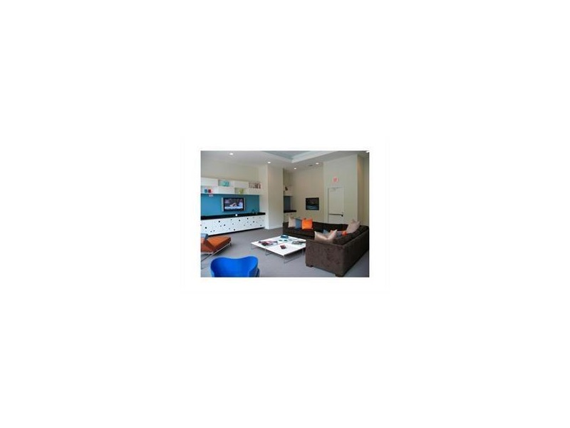 2775 Northeast 187th St, Aventura, FL 33180