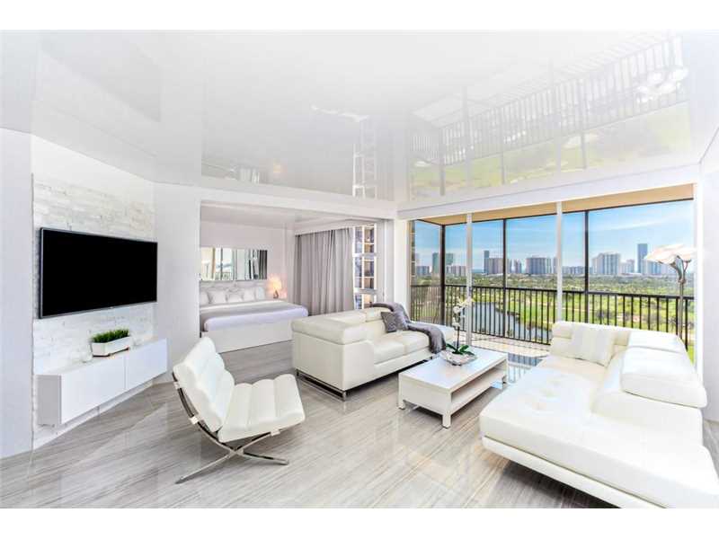 20301 West Country Club Dr, Aventura, FL 33180