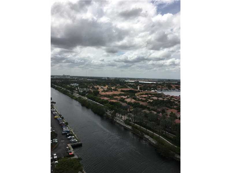 20505 East Country Club Dr, Aventura, FL 33180