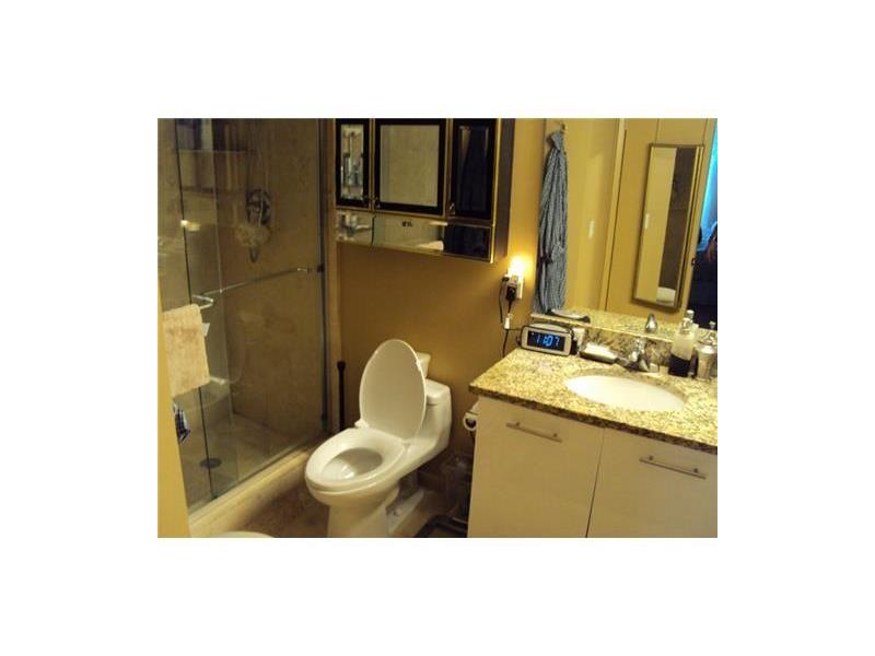 3300191, Aventura, FL 33180
