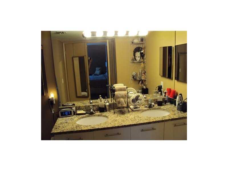 3300191, Aventura, FL 33180