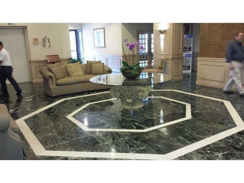 20355 Northeast 34th Ct, Aventura, FL 33180