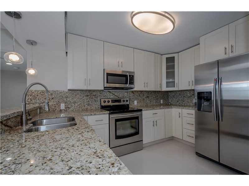 20335 West Country Club Dr, Aventura, FL 33180