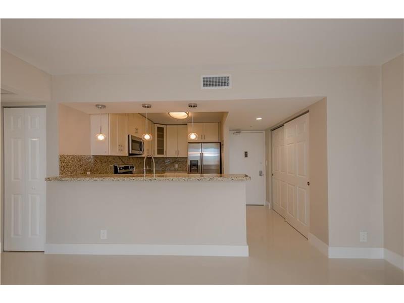 20335 West Country Club Dr, Aventura, FL 33180