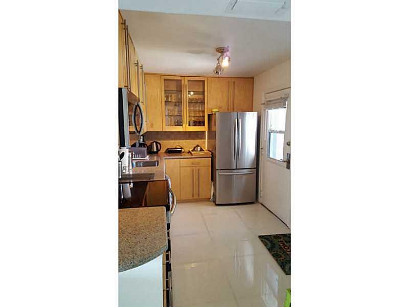 3401 North COUNTRY CLUB DR, Aventura, FL 33180
