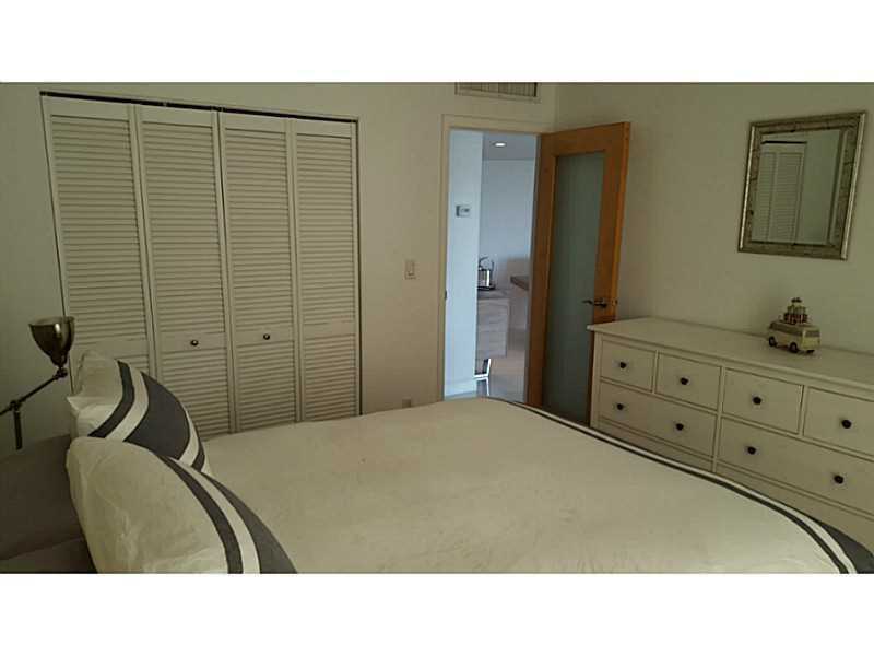 3401 North COUNTRY CLUB DR, Aventura, FL 33180