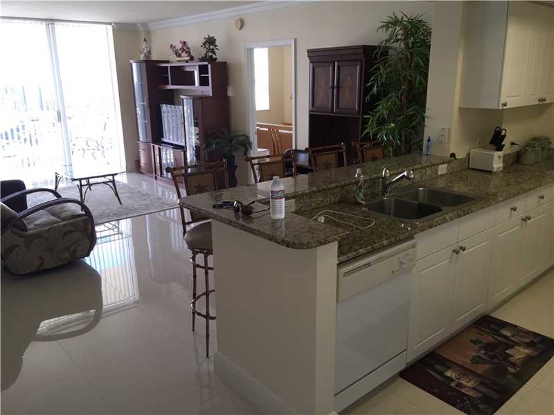 19501 West Country Club Dr, Aventura, FL 33180