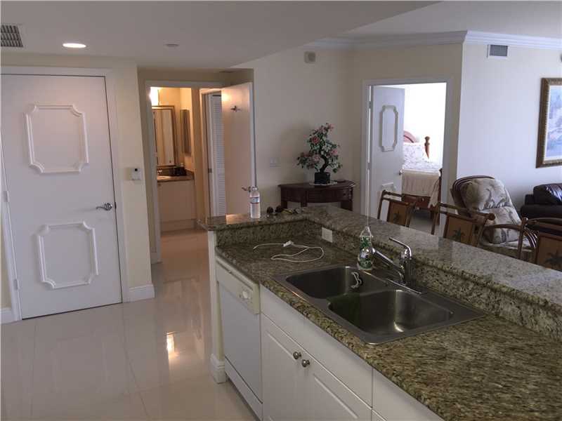 19501 West Country Club Dr, Aventura, FL 33180