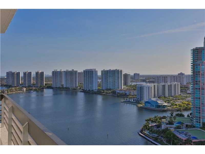 3530Mystic Pointe Dr, Aventura, FL 33180