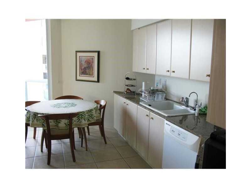 3370 Northeast 190th St, Aventura, FL 33180