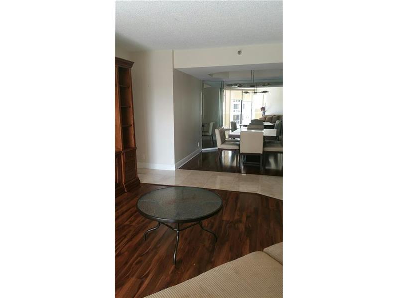 3610YACHT CLUB DR, Aventura, FL 33180