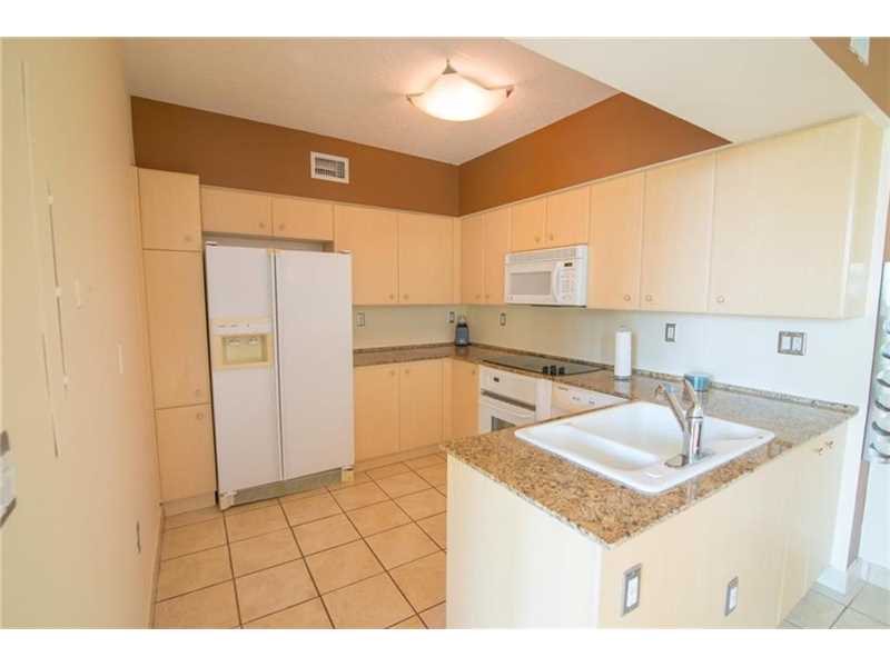 3370 Northeast 190th St, Aventura, FL 33180