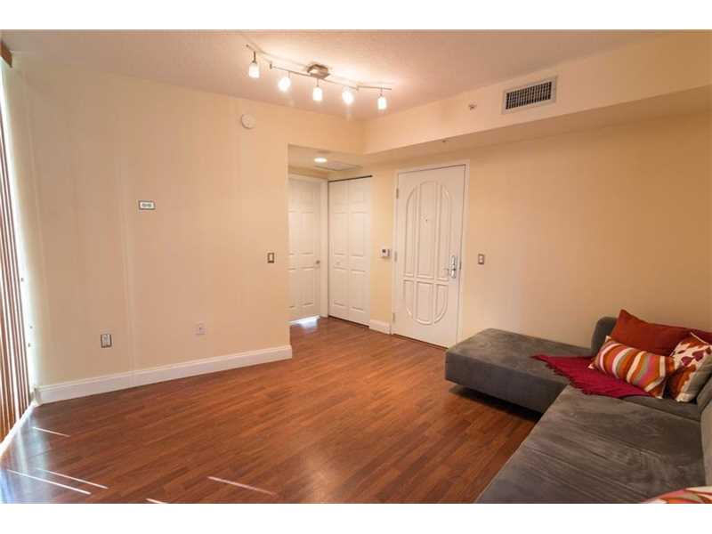 3370 Northeast 190th St, Aventura, FL 33180