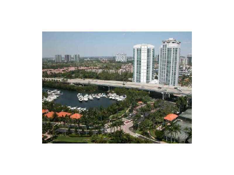 3575Mystic Pointe Dr, Aventura, FL 33180