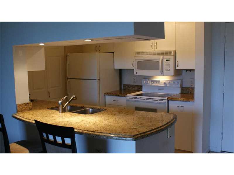 19501 East Country Club Dr, Aventura, FL 33180