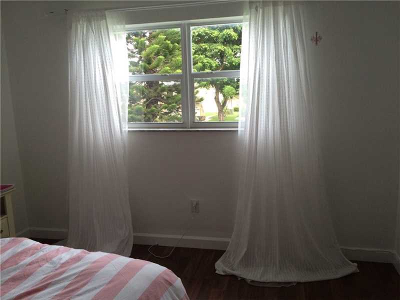 20200 Northeast 27th Ct, Aventura, FL 33180
