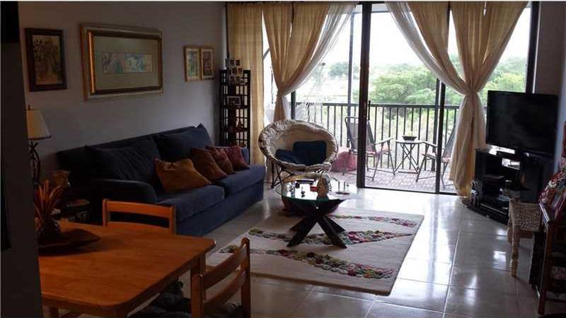 3475 N Country Club Dr # 503, Aventura, FL 33180