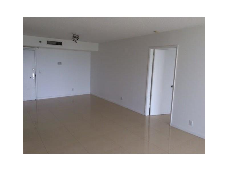 3300 Northeast 192nd St, Aventura, FL 33180