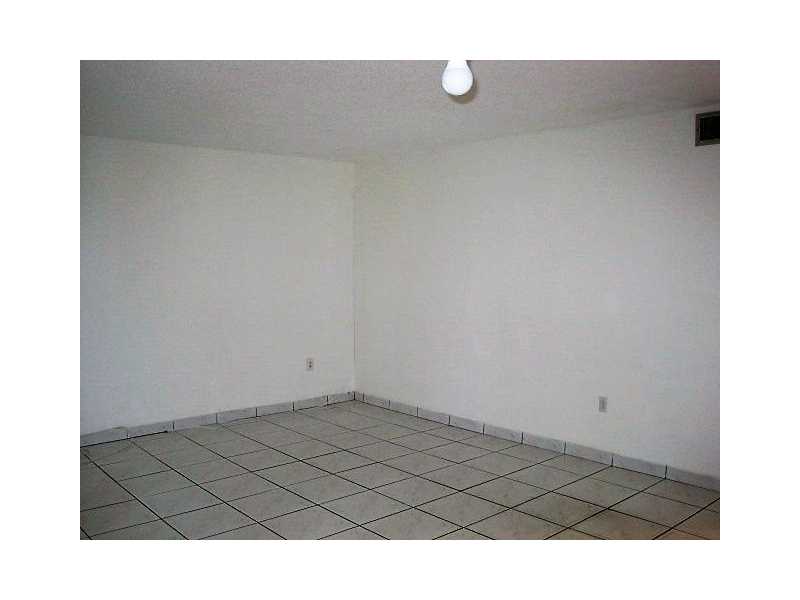 20301 Northeast 30th AVE, Aventura, FL 33180