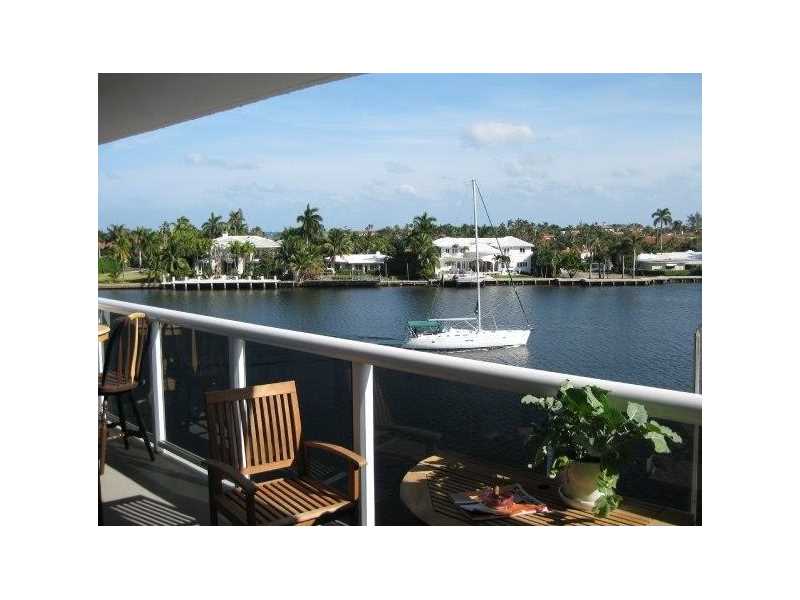20515 East Country Club Drive, Aventura, FL 33180