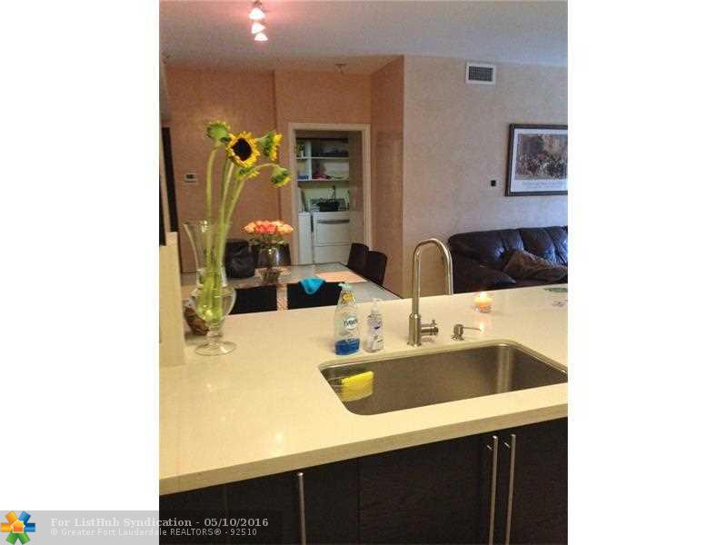19701 E Country Club Dr 5101, Aventura, FL 33180