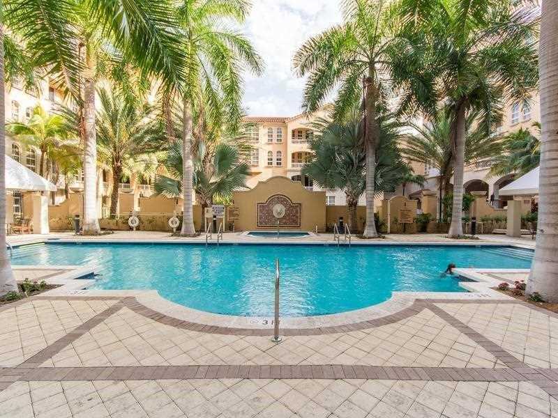 3001 Northeast 185th St, Aventura, FL 33180