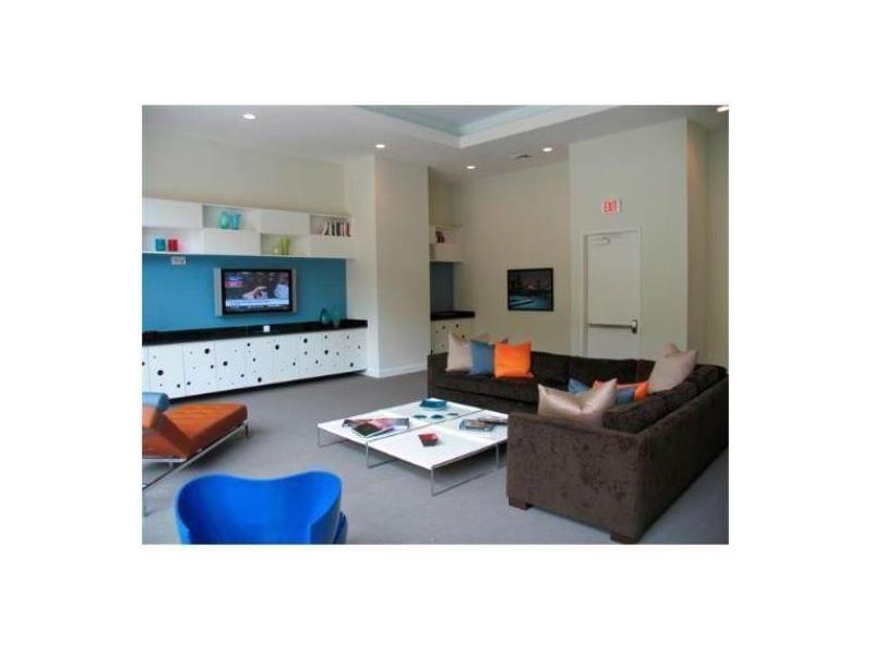 18800 Northeast 29th Ave, Aventura, FL 33180