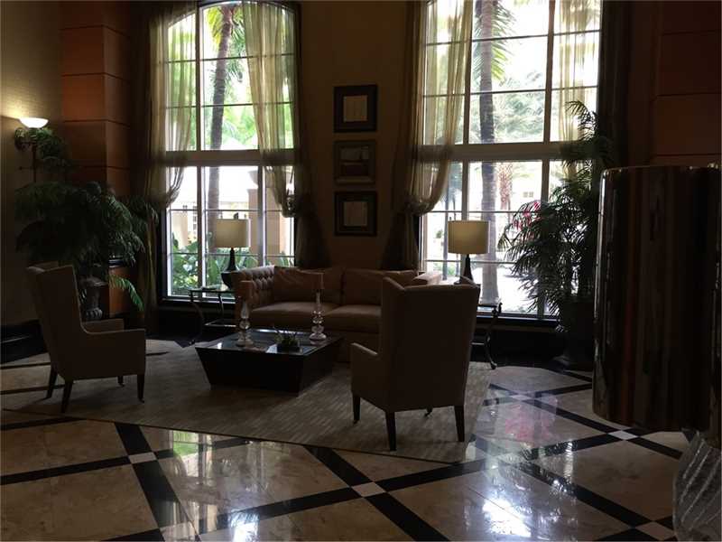 3001 Northeast 185th St, Aventura, FL 33180