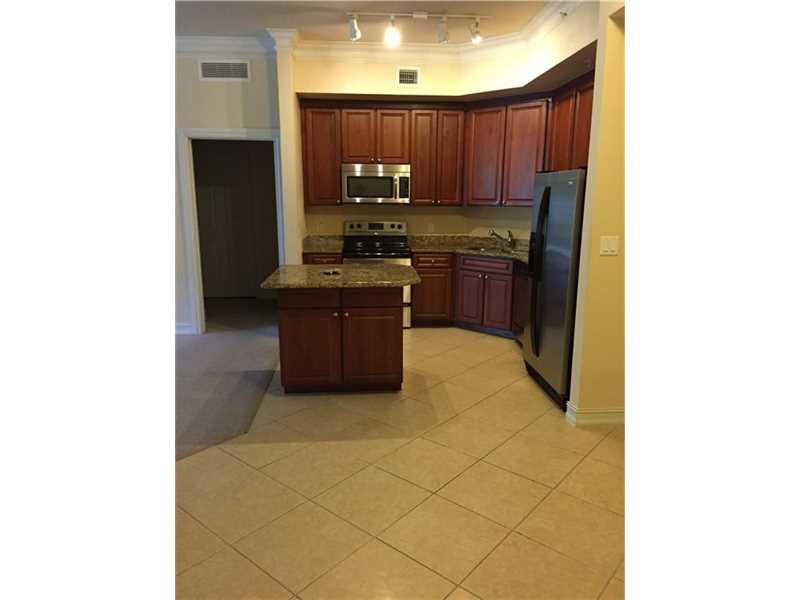 3001 Northeast 185th St, Aventura, FL 33180
