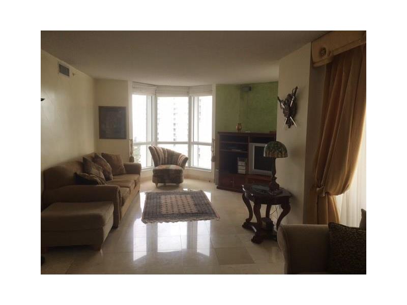21205Yacht Club Dr, Aventura, FL 33180