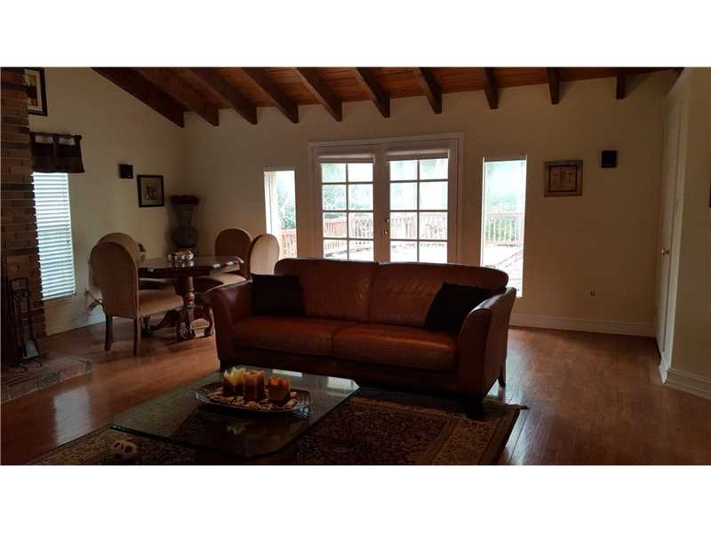 20903 Northeast 26th Ave, Miami, FL 33180