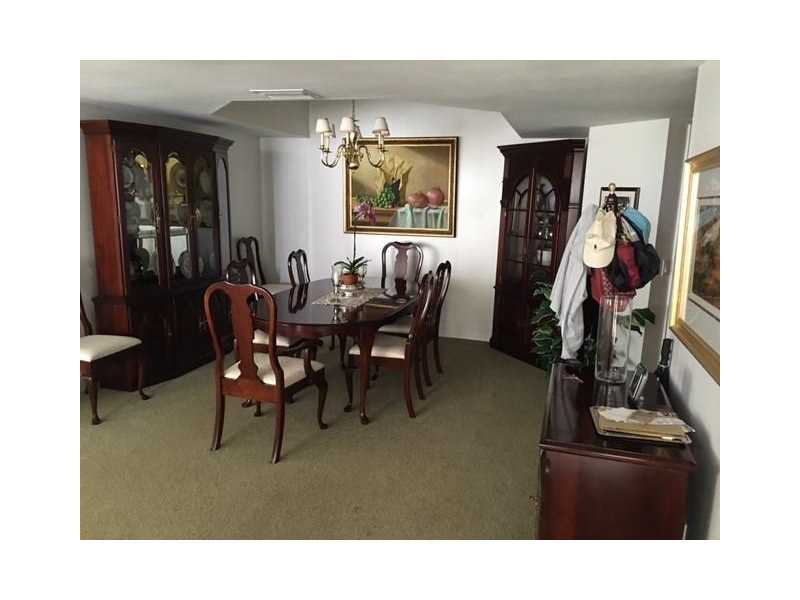 21205 Northeast 37th Ave, Aventura, FL 33180