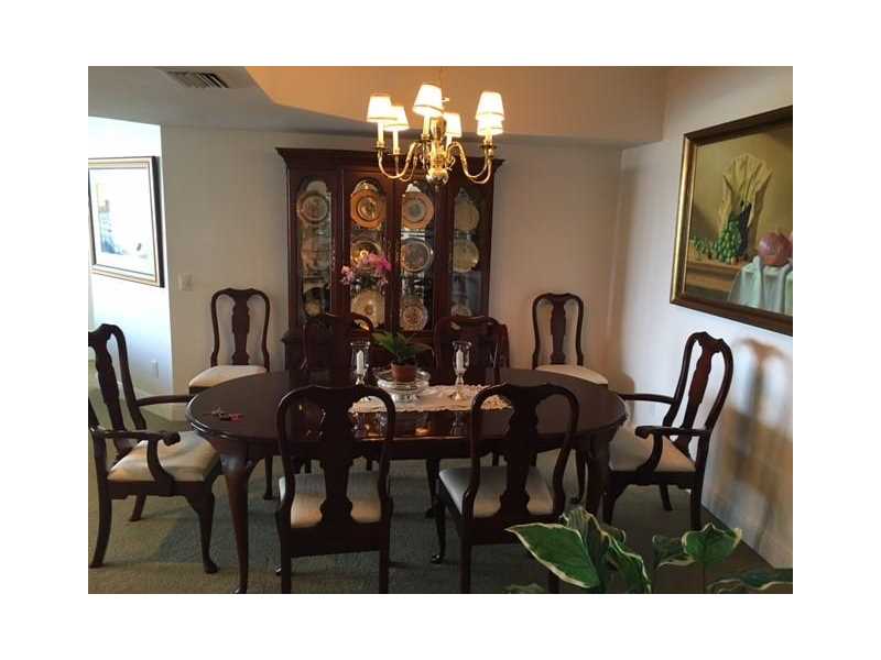 21205 Northeast 37th Ave, Aventura, FL 33180