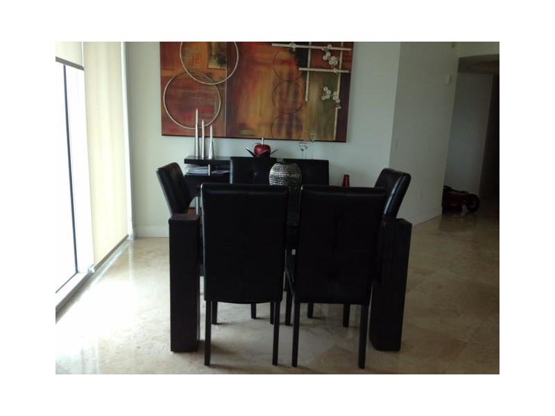 3131 Northeast 188th St, Aventura, FL 33180