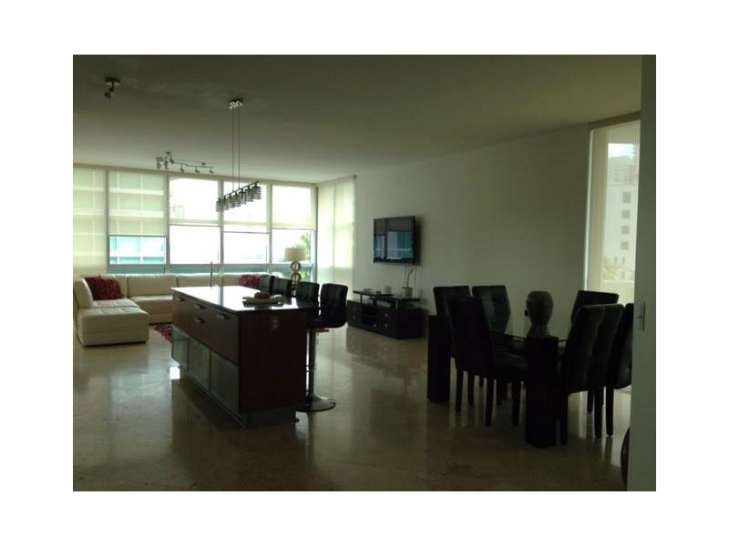 3131 Northeast 188th St, Aventura, FL 33180
