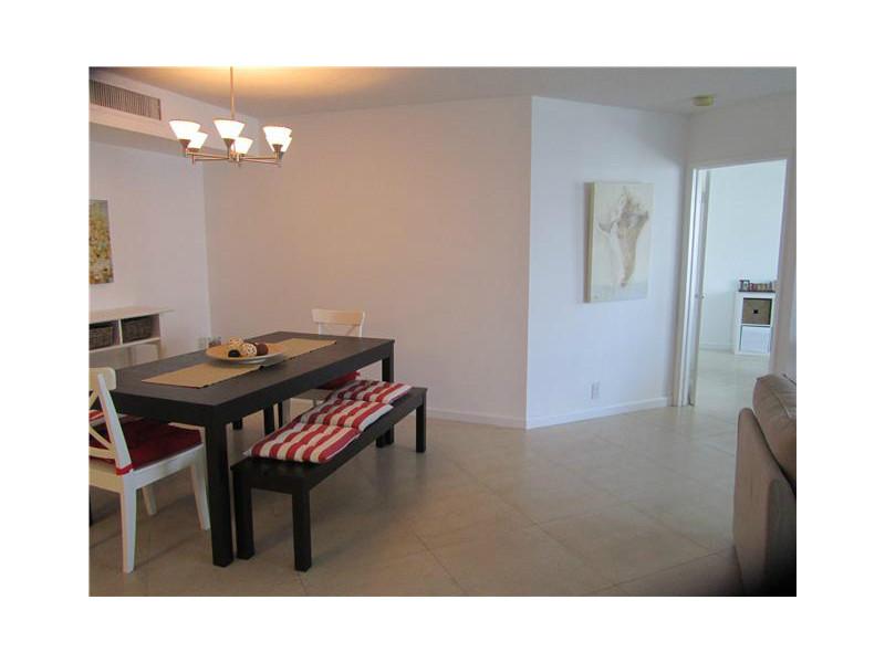 19101 Northeast 36 CT, Aventura, FL 33180