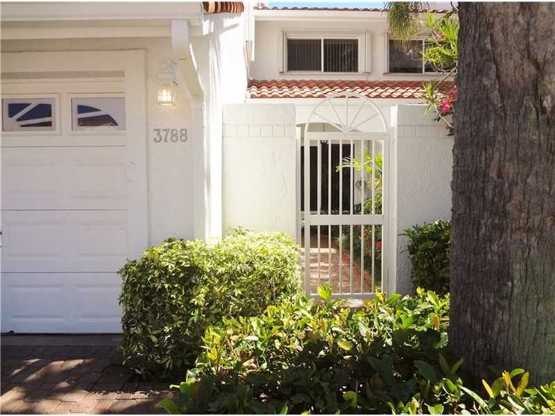3788 Northeast 209th Ter, Aventura, FL 33180